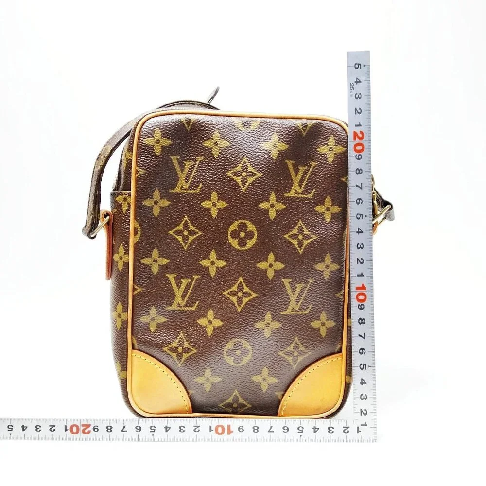 Authentic Louis Vuitton Amazon Brown Monogram Crossbody Bag mn594-021426 - Picture 2 of 16